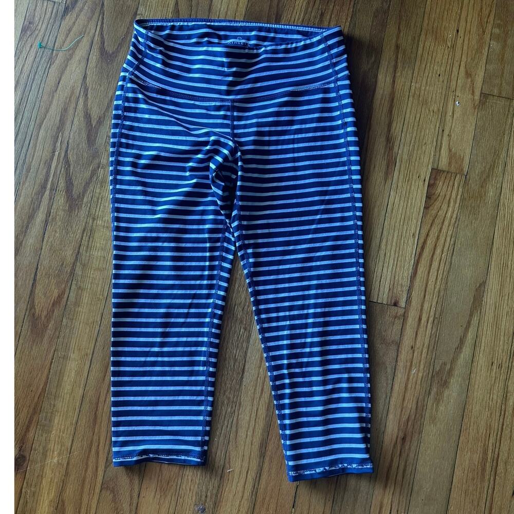 Athleta Blue & White Striped Cropped Leggings Size M